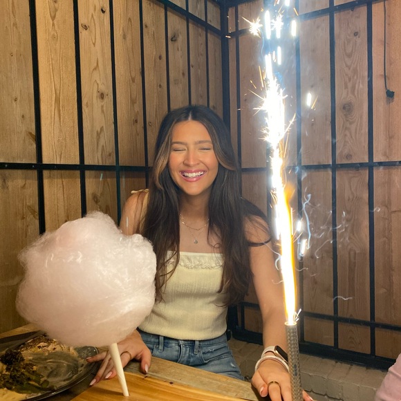 Meet your Posher, Jordan - Picture 1 of 1